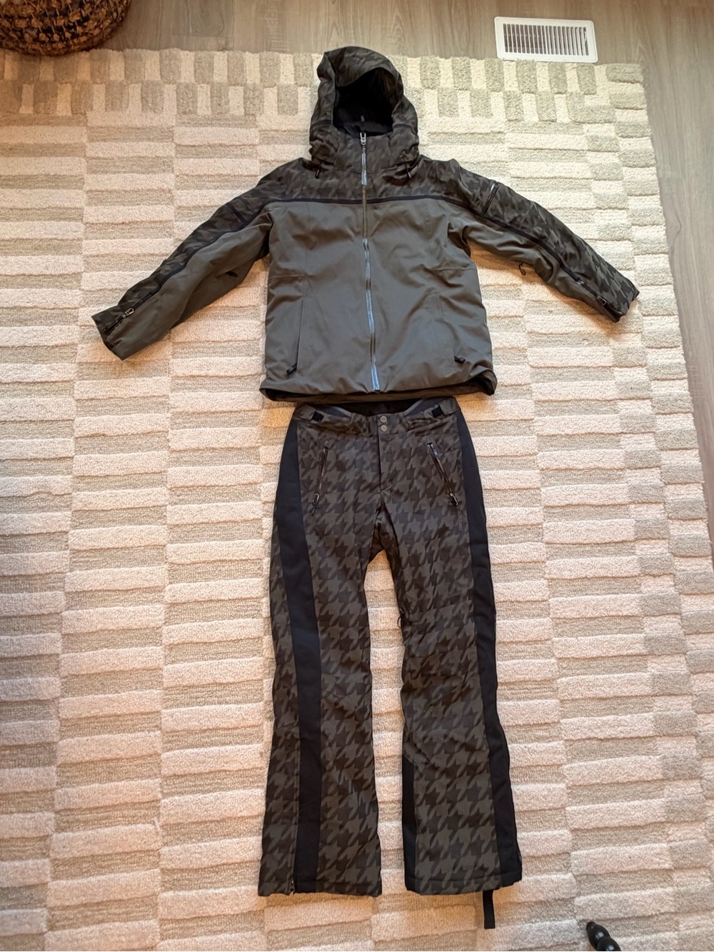 Spyder Ski Jacket & Snowpants set